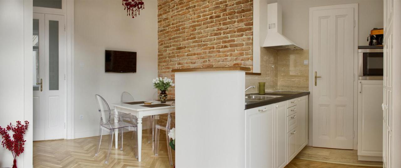 Deluxe In The Heart Of The Appartamento